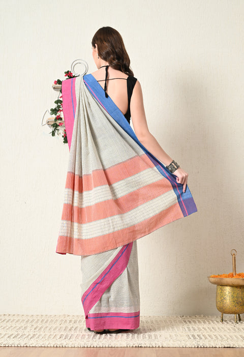 Mahika Handwoven Patteda Anchu  Cotton Checked Saree - Off White