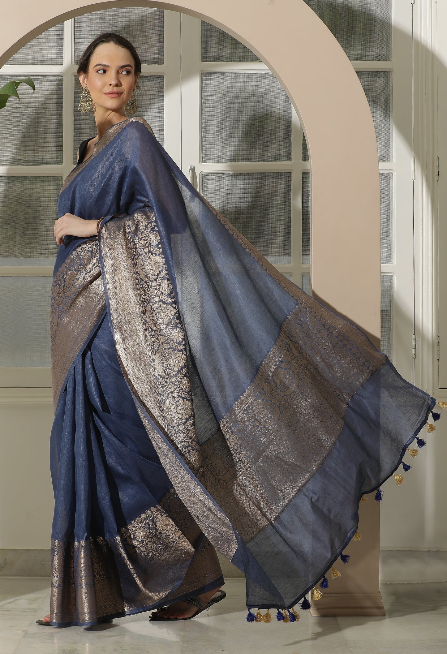 Exquisite Moonlight Blue Banarasi Woven Silk by Linen Saree with Blouse Piece