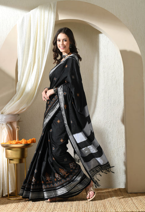 Black Kasuti Embroidered Paithani Border Khunn Saree with Tope Ilkal Pallu