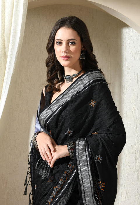 Black Kasuti Embroidered Paithani Border Khunn Saree with Tope Ilkal Pallu