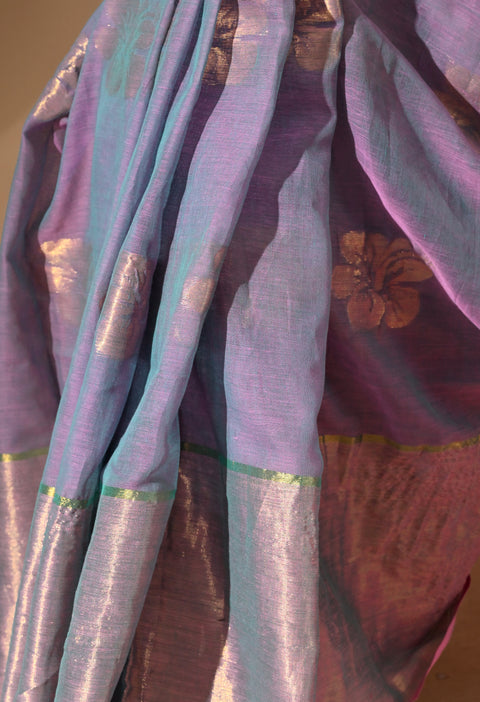 Handwoven Mul Cotton Zari Hibiscus Flower Saree - Purple/Pink