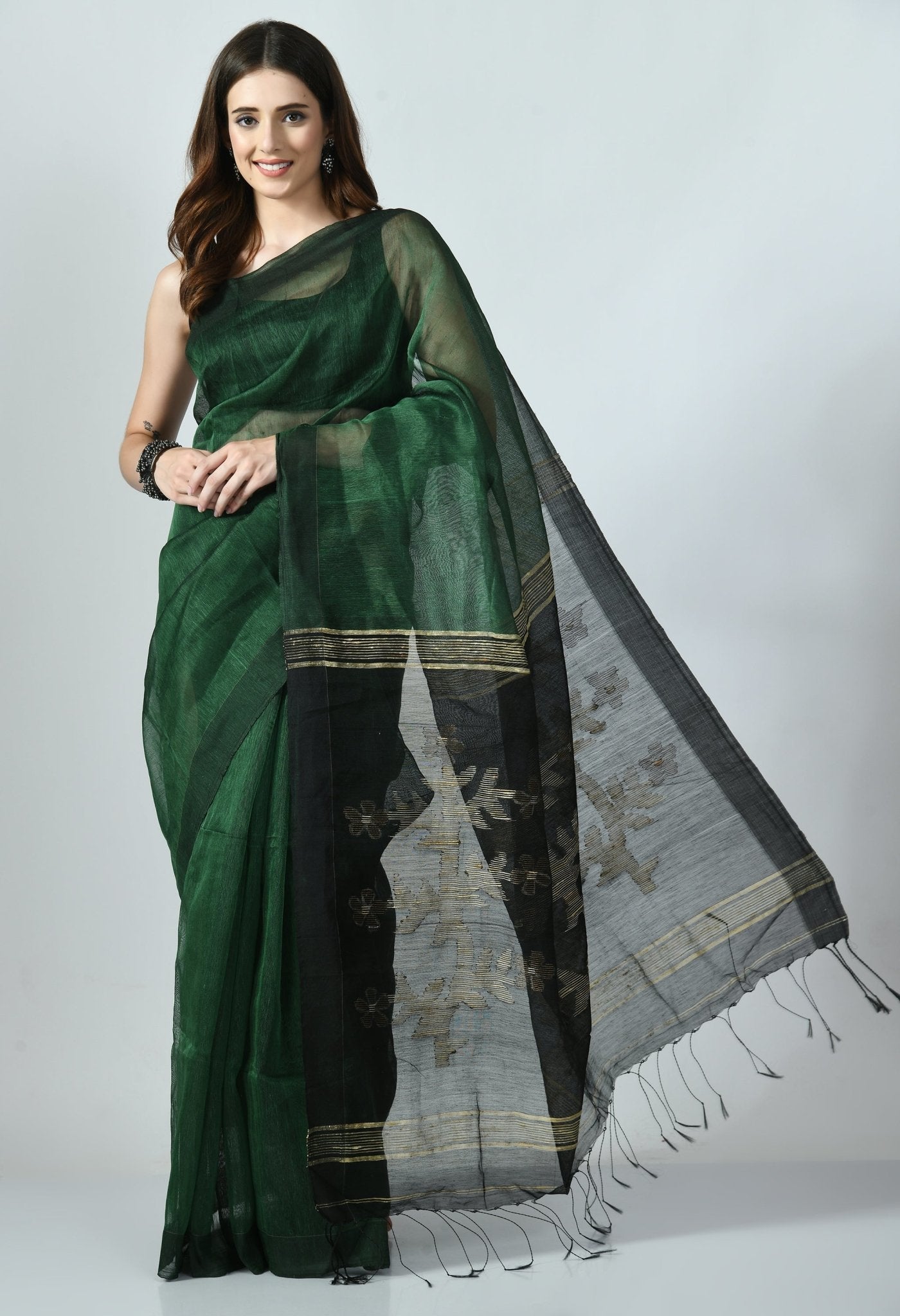 Raka Heirloom Jamdani saree – Pia Ka Ghar