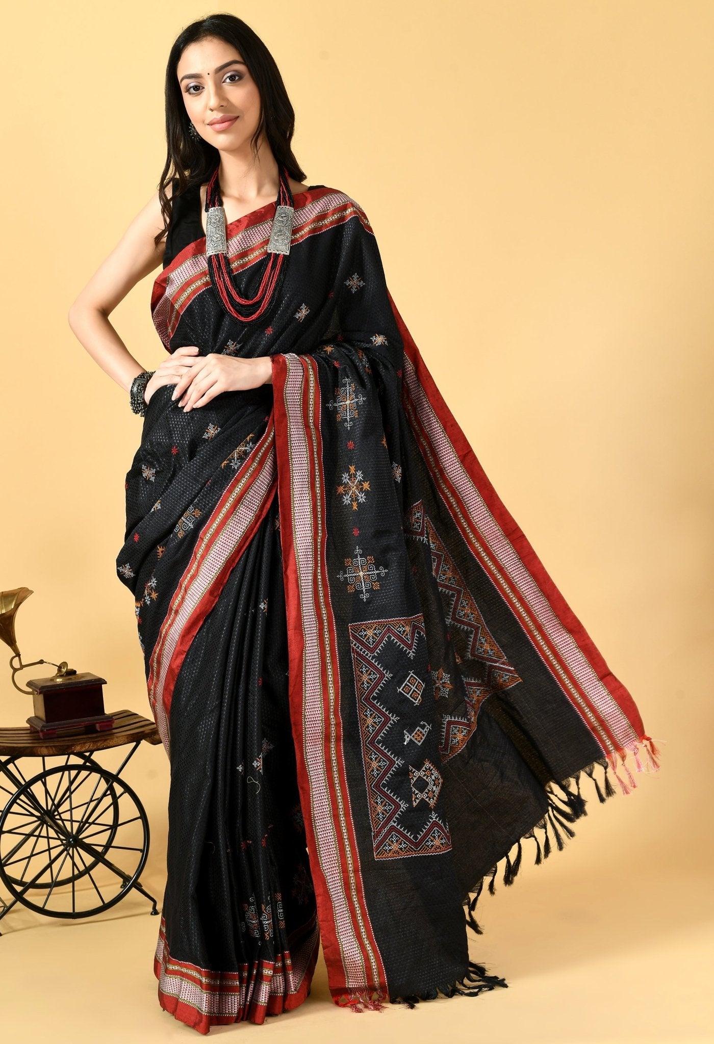 black kasuti embroidered khunn saree